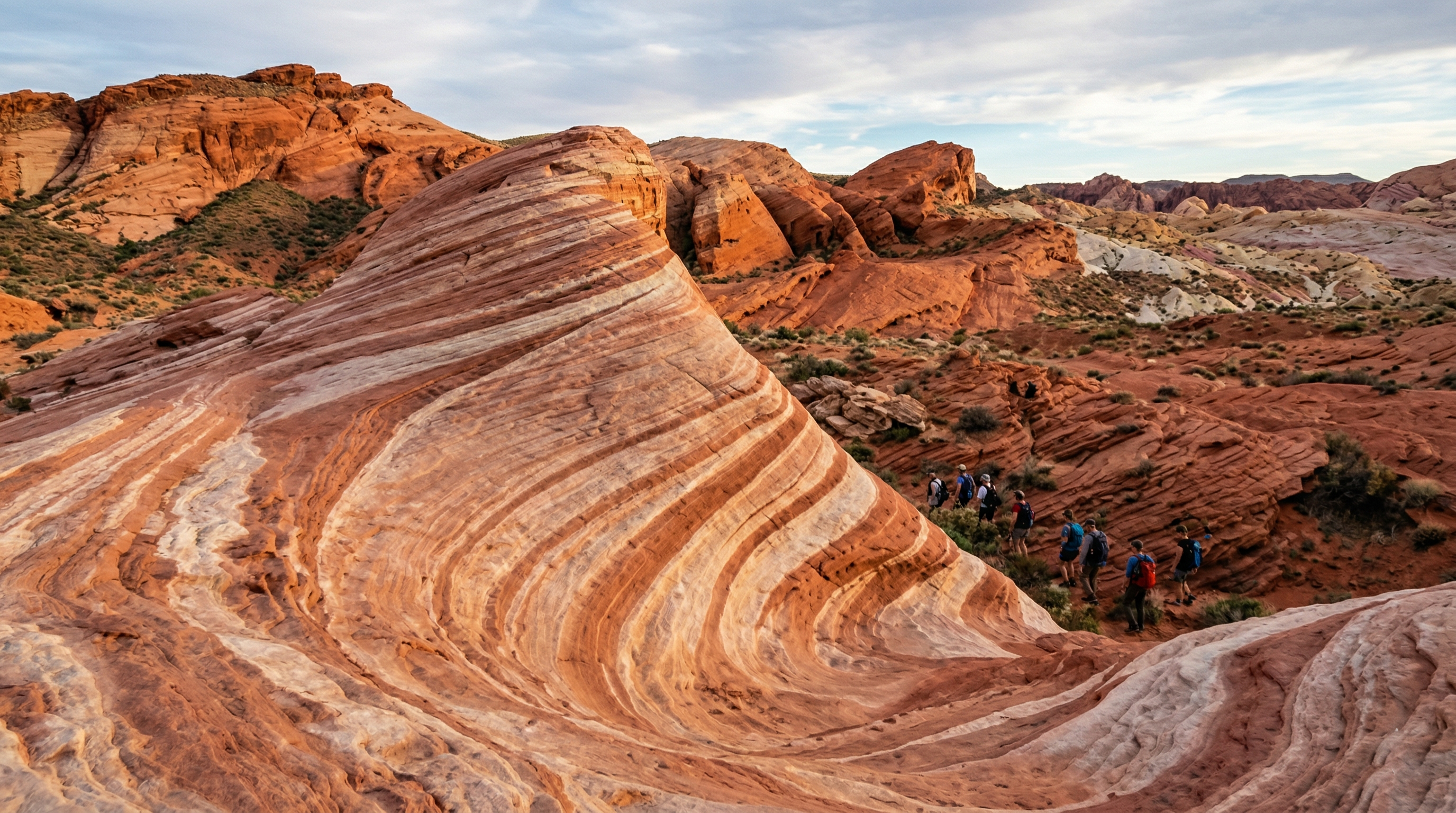 Valley of Fire Wave Rock — Nevada's Best Day Hike Nobody Talks About